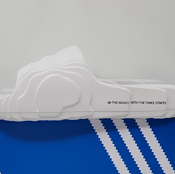 Adidas Adilette 22 UNISEX Sandal Men's Size 8/Women's SIZE 9.5 Brand New In Box - Picture 5 of 8